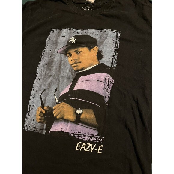 Men’s Eazy-E Hip NWA Hop Rap Short Sleeve T-Shirt LARGE West Coast Ruthless - Picture 2 of 6